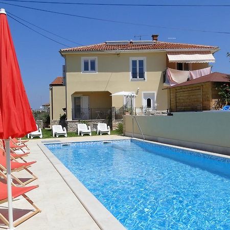 Apartments Villa Ela Умаг Екстер'єр фото