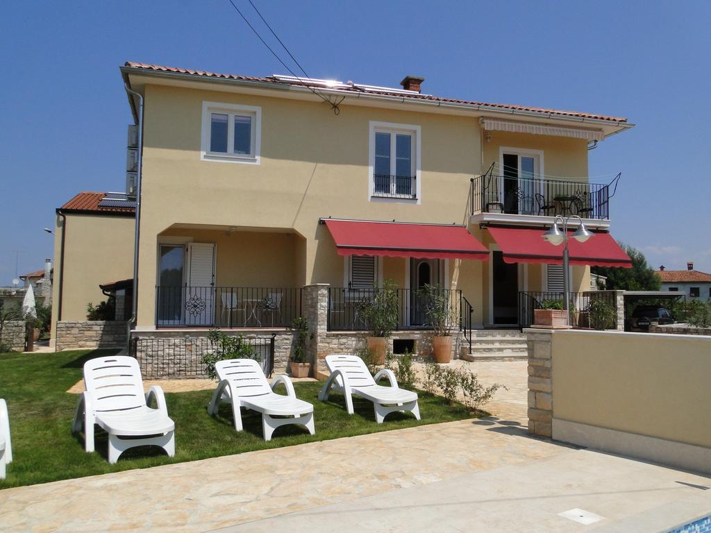 Apartments Villa Ela Умаг Екстер'єр фото